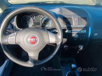 Fiat Sedici 4x4 - 2012 - Grigio usata San Michele Salentino