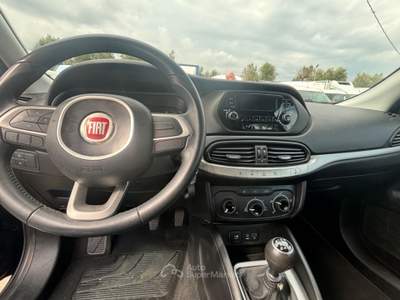 Fiat Tipo GPL 5 porte Lounge -2016 Blu/Azzurro usata San Michele Salentino