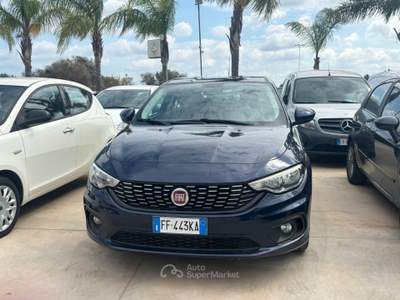 Fiat Tipo GPL 5 porte Lounge -2016 Blu/Azzurro usata San Michele Salentino
