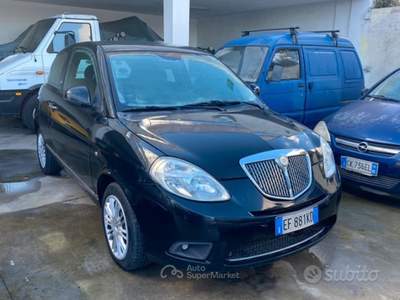 Lancia Ypsilon y 1.3 MJT Nero usata San Michele Salentino