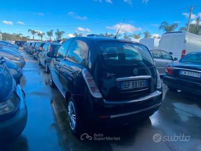 Lancia Ypsilon y 1.3 MJT Nero usata San Michele Salentino