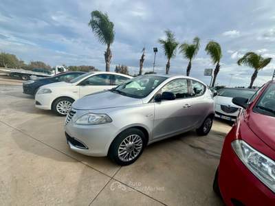 Lancia Ypsilon 5 porte Ecochic Gold - 130000 km Argento usata San Michele Salentino