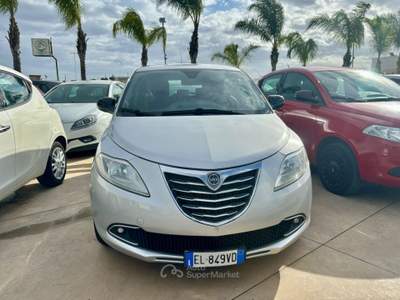 Lancia Ypsilon 5 porte Ecochic Gold - 130000 km Argento usata San Michele Salentino