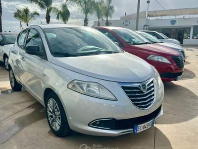 Lancia Ypsilon 5 porte Ecochic Gold - 130000 km Argento usata San Michele Salentino