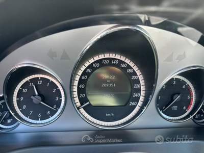 Mercedes-Benz Classe E Mercedes E 250 CDI Coupe BlueEFFICIENCY Avantgarde Nero usata San Michele Salentino