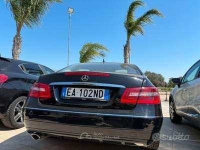 Mercedes-Benz Classe E Mercedes E 250 CDI Coupe BlueEFFICIENCY Avantgarde Nero usata San Michele Salentino