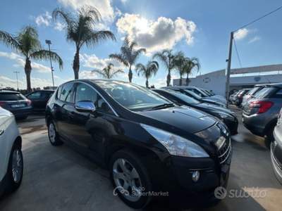 Peugeot 3008 cambio robotizzato Prem Nero usata San Michele Salentino