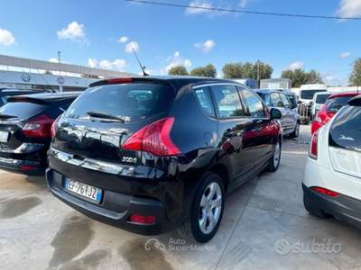 Peugeot 3008 cambio robotizzato Prem Nero usata San Michele Salentino