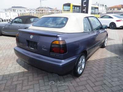 Volkswagen Golf 2.0i Cambio Autom. 116CV Karmann CRS&ASI LIBRETTO Grigio usata Sedriano