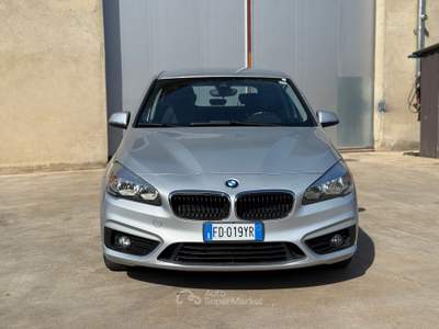 BMW Serie 2 Active Tourer 218d BMW 218 Cambio automatico usata Barbariga