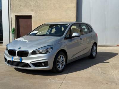 BMW Serie 2 Active Tourer 218d BMW 218 Cambio automatico usata Barbariga