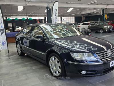 Volkswagen Phaeton VOLKSWAGEN PHAETON 5.0 V10 TDI 4MOT 313CV Blu/Azzurro usata Torino