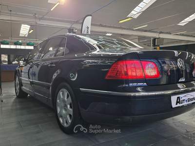 Volkswagen Phaeton VOLKSWAGEN PHAETON 5.0 V10 TDI 4MOT 313CV Blu/Azzurro usata Torino