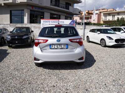 Toyota Yaris 1.5 Hybrid 5 porte Active Grigio usata Reggio di Calabria