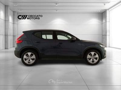 Volvo XC40 1.5 T3 Momentum Pro Geartronic Blu/Azzurro usata Padova
