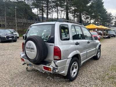 Suzuki Grand Vitara S.W. Grigio usata Arezzo