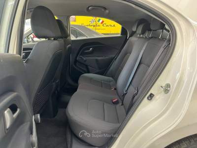 Kia Rio 5p. Active NEOPATENTATI Bianco usata Arezzo