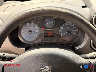 Peugeot Partner Tepee BlueHDi 100 Outdoor Rosso usata PISTOIA