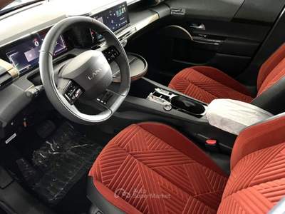 Lancia Ypsilon 1.2 Hybrid 100 CV e-DCT LX KM0 MY25 Nero usata Alcamo
