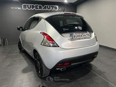 Lancia Ypsilon 1.2 69 CV 5 porte Platinum Ecochic GPL Argento usata Atena lucana