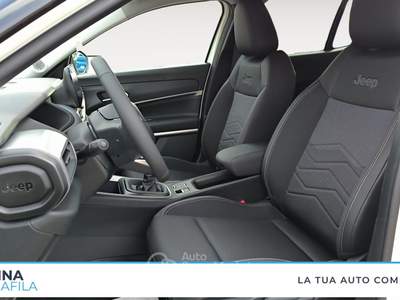 Jeep Avenger  1.2 turbo summit fwd 100cv Bianco usata Marcianise