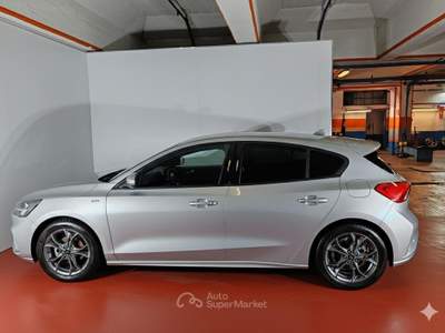 Ford Focus 1.0 EcoBoost 125cv 5p ST-Line + Navi + Led Argento usata Torino