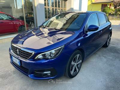 Peugeot 308 BlueHDi 130 S&S EAT8 Allure C.A NAVI SENSORI Blu/Azzurro usata Nogarole Rocca