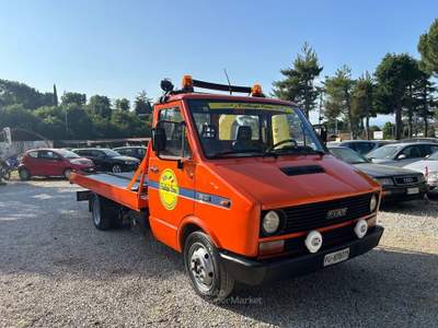 Fiat Ducato Carroattrezzi 35 f 8 c ctg. n1 Ruote gemellate Arancione usata Arezzo