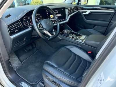 Volkswagen Touareg 3.0 V6 tdi Elegance 286cv tiptronic Bianco usata Cavezzo