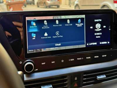 Hyundai i20 48V DCT Prime Blu/Azzurro usata Bari