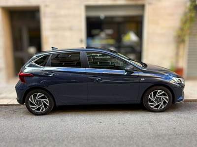 Hyundai i20 48V DCT Prime Blu/Azzurro usata Bari