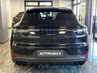 Porsche Cayenne COUPE' IVA ESPOSTA, SPORT CHRONO TETTO CERCHI 21" Nero usata Albano Laziale