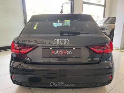 Audi A1 A1 Sportback 25 1.0 tfsi ADVANCED Grigio usata Lonate Pozzolo