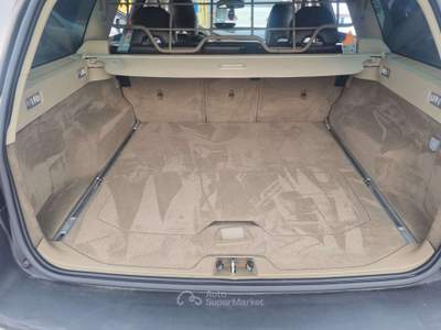 Volvo XC70 XC70 2.4 d5 Kinetic awd 185cv Marrone usata TREVIGLIO