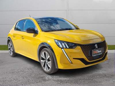 Peugeot 208  - e-208 gt 100kw my20 Giallo usata ROMA