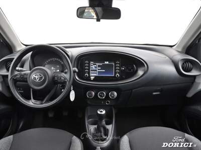 Toyota Aygo X Aygo X 1.0 VVT-i 72 CV 5 porte Active Bianco usata Credaro