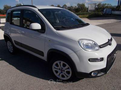 Fiat Panda  Cross 1.3 MJT 95 CV S&S 4x4 Bianco usata Montecassiano