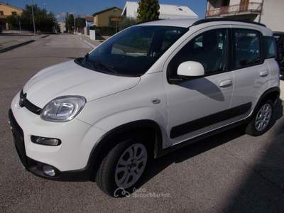 Fiat Panda  Cross 1.3 MJT 95 CV S&S 4x4 Bianco usata Montecassiano