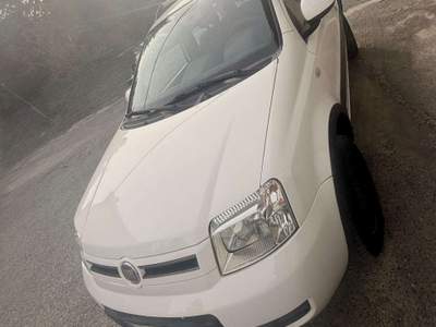 Fiat Panda Panda II 2003 1.3 mjt 16v Climbing 4x4 75cv Bianco usata Silvano d'Orba