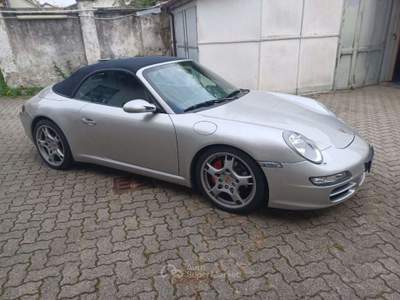 Porsche 911 355cv Grigio usata Torino