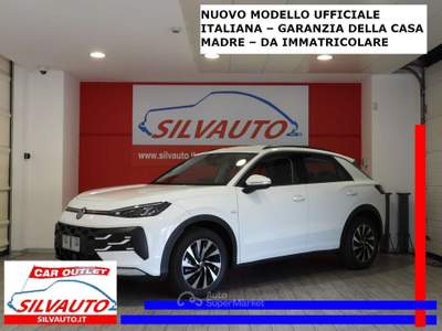 Volkswagen T-Roc VOLKSWAGEN NEW T-ROC 1.5 ETSI 115CV ACT LIFE DSG Giallo usata Grumello del Monte