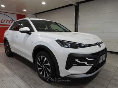 Volkswagen T-Roc VOLKSWAGEN NEW T-ROC 1.5 ETSI 115CV ACT LIFE DSG Giallo usata Grumello del Monte
