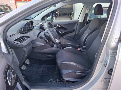 Peugeot 208 5 porte Allure - 2015 Grigio usata ANDRIA