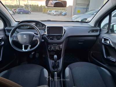 Peugeot 208 5 porte Allure - 2015 Grigio usata ANDRIA
