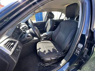 BMW Serie 3 316d BMW 316 D BUSINESS AUTO Blu/Azzurro usata Bari