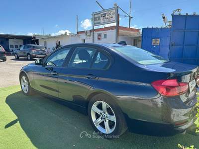 BMW Serie 3 316d BMW 316 D BUSINESS AUTO Blu/Azzurro usata Bari