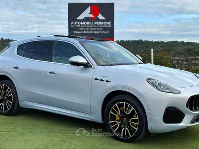 Maserati Grecale MHEV 300cv GT (Tetto/LED/APP) Bianco usata Castellaneta