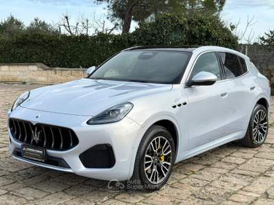 Maserati Grecale MHEV 300cv GT (Tetto/LED/APP) Bianco usata Castellaneta