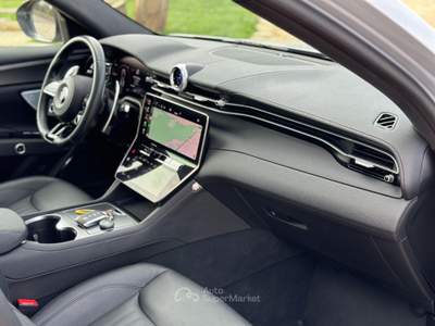 Maserati Grecale MHEV 300cv GT (Tetto/LED/APP) Bianco usata Castellaneta