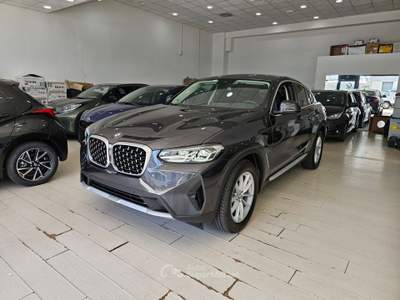 BMW X4 Xdrive 20d mhev Tetto cam Nav PDC Full LED Grigio usata Campi Bisenzio